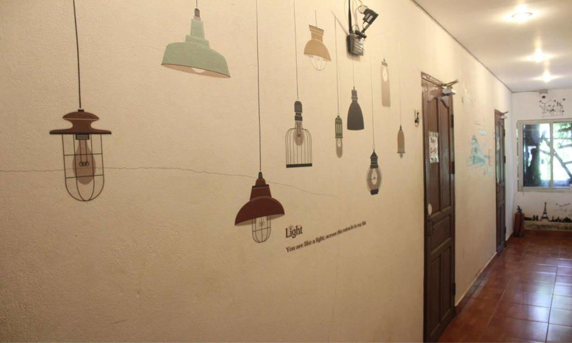 Lpq Backpackers Hostel Luang Prabang Exterior foto